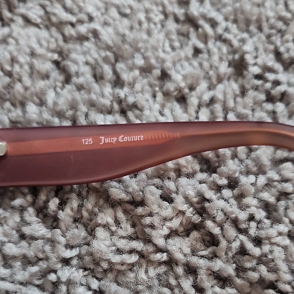 Juicy Couture Rose-Tinted Eyewear